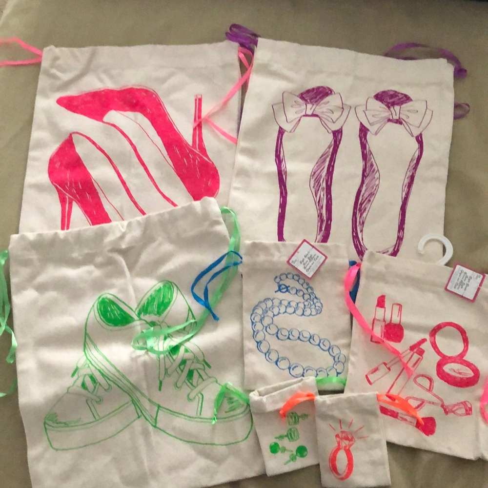 Set of 7 drawstring canvas storage travel bags for shoes, makeup & accessories